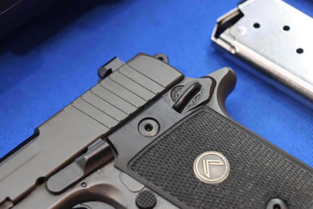 Sig Sauer P938 LEGION Pistol 9MM THREADED Gray 7RD Night Sight SAO 938 NEW-img-5
