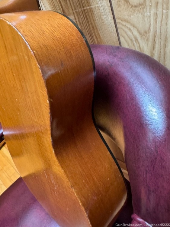 GIBSON CLASSICAL GUITAR FROM 1960'S IN ORIGINAL CONDITION!-img-17