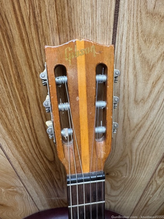 GIBSON CLASSICAL GUITAR FROM 1960'S IN ORIGINAL CONDITION!-img-4