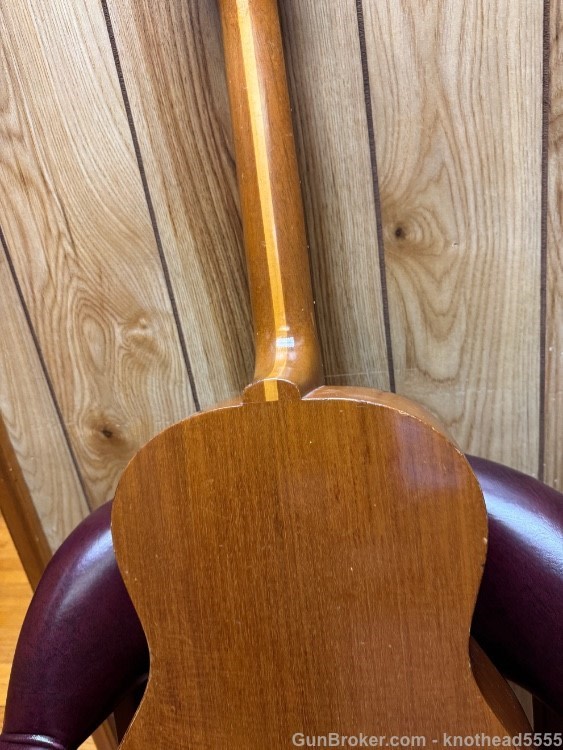 GIBSON CLASSICAL GUITAR FROM 1960'S IN ORIGINAL CONDITION!-img-29