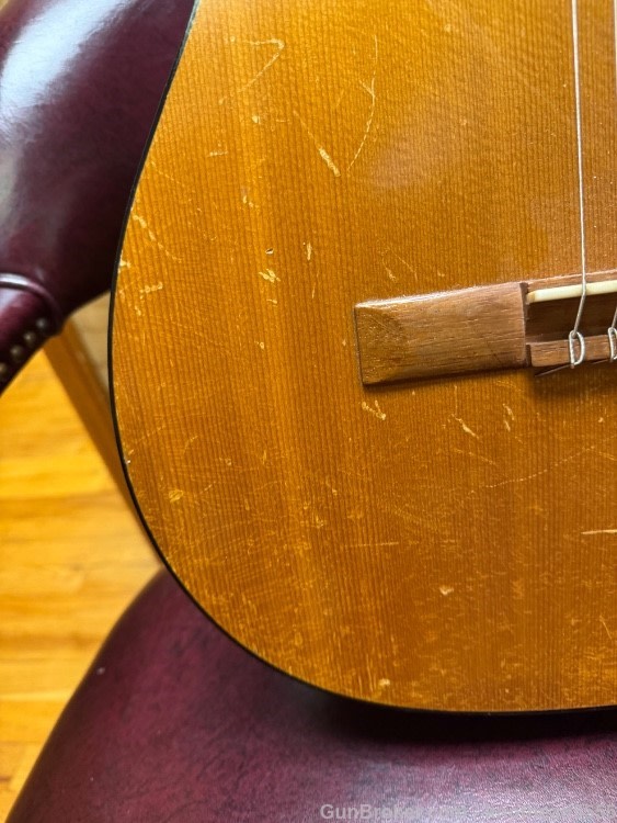 GIBSON CLASSICAL GUITAR FROM 1960'S IN ORIGINAL CONDITION!-img-26