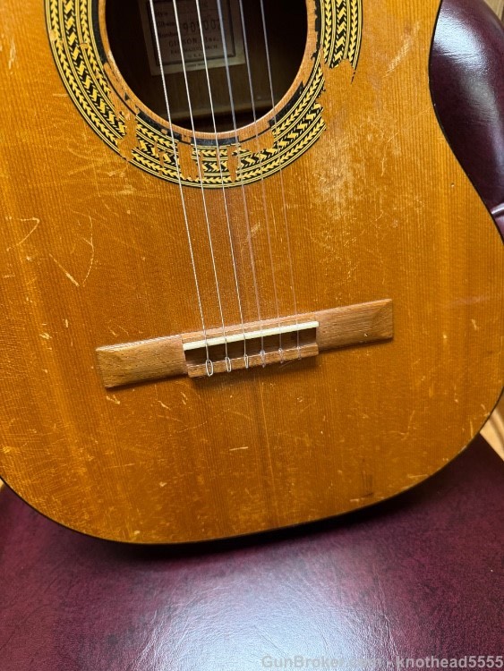 GIBSON CLASSICAL GUITAR FROM 1960'S IN ORIGINAL CONDITION!-img-24