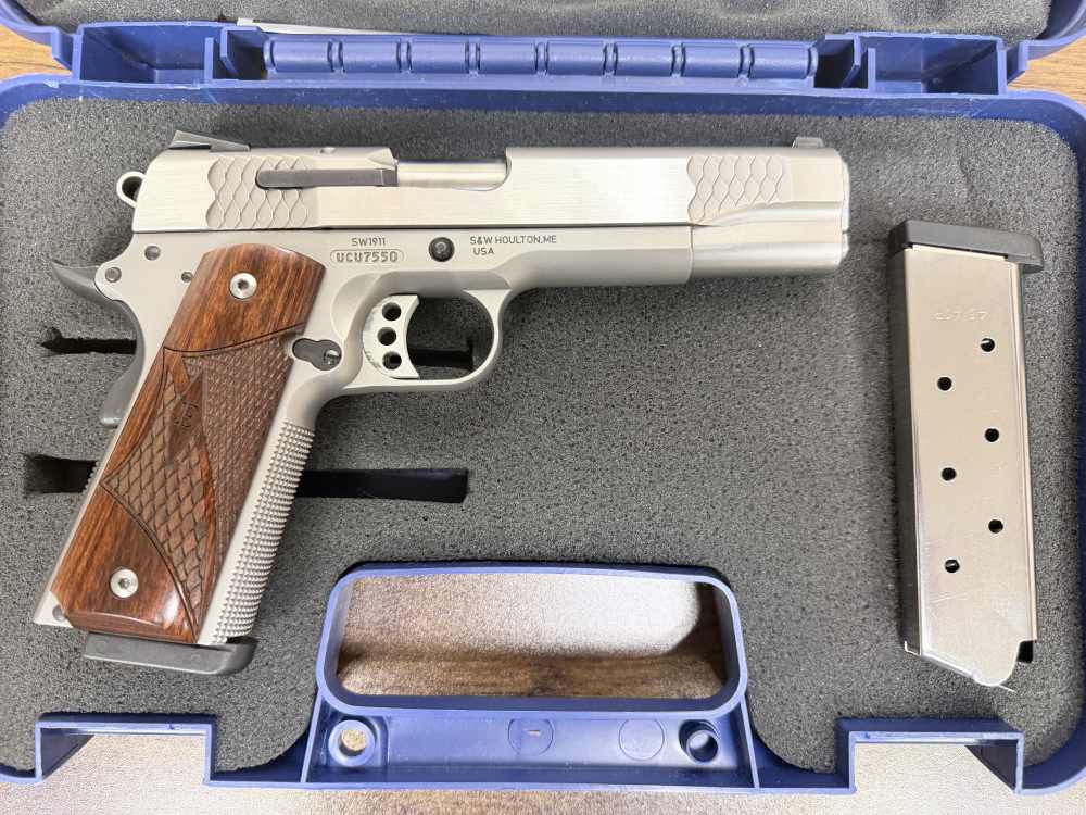 Smith & Wesson SW1911 Enhanced E-Series – .45 ACP-img-2