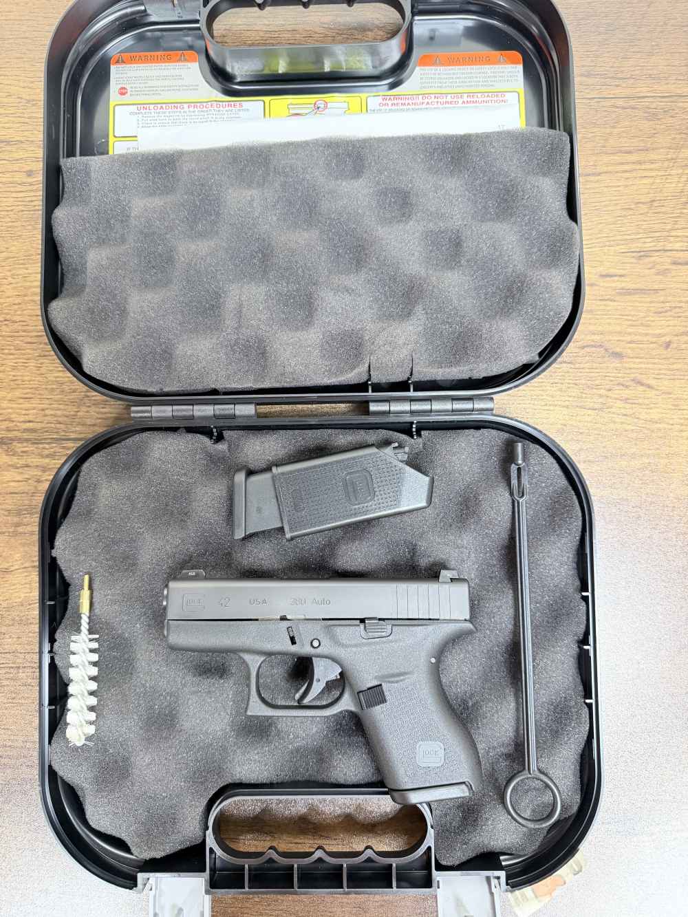 Glock 42 – .380 ACP – N.O.S. – Blue Label-img-0