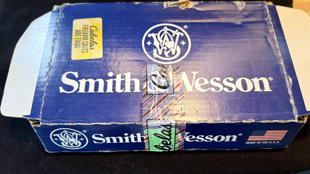 Smith & Wesson Model 63-5 .22 LR Stainless 3" 8-Shot Revolver w/ Box & Pape-img-6