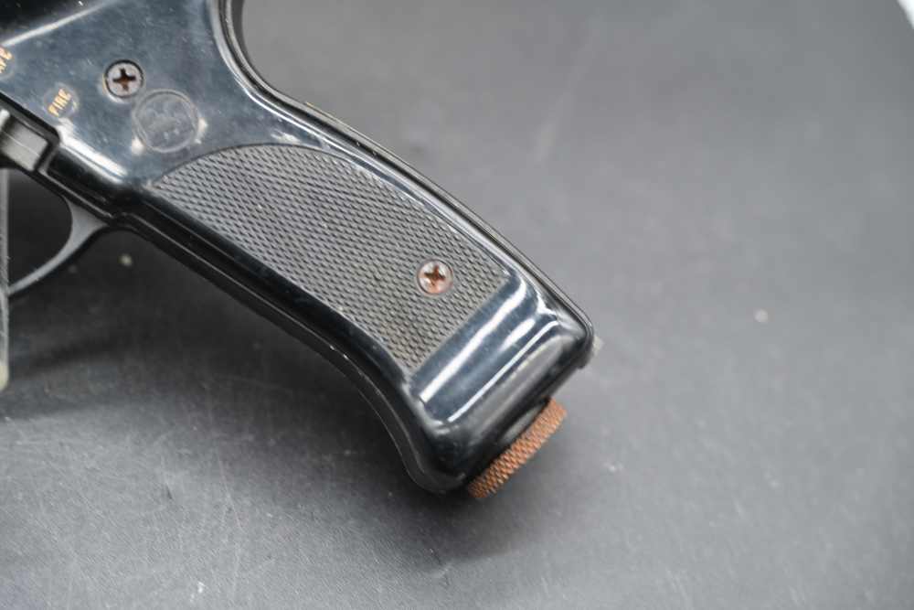 3 Vintage Air Pistol Lot – S&W 4506 Daisy CO2 200 Healthways Plainsman 175-img-24