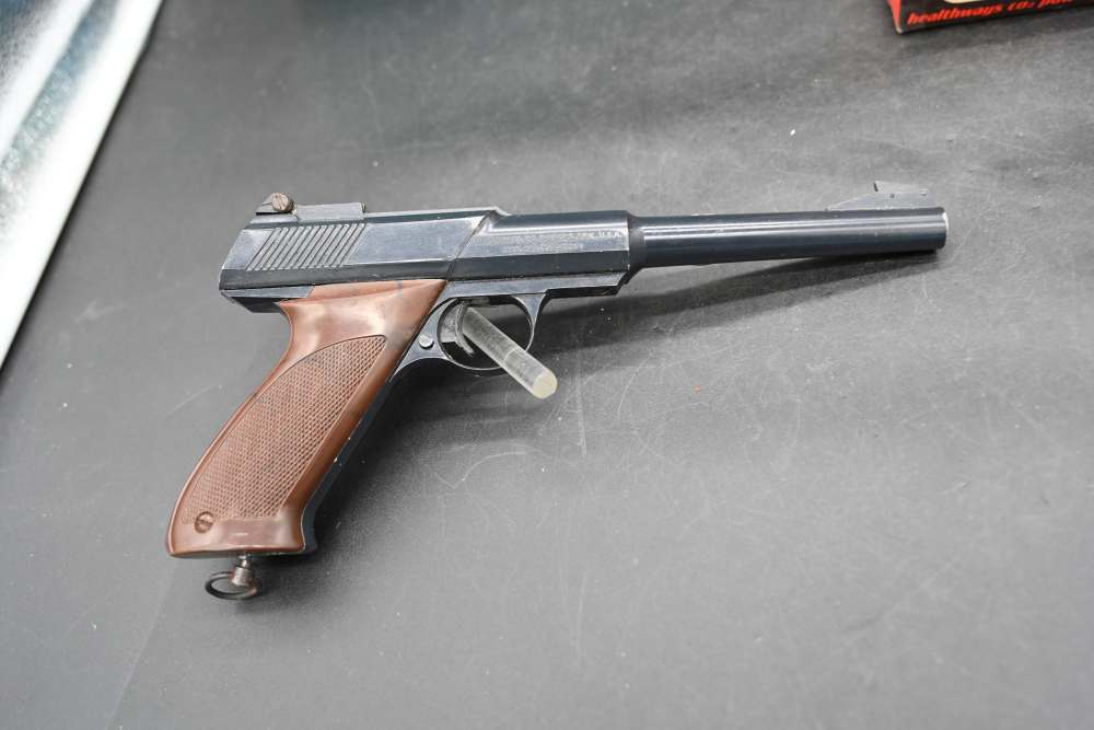 3 Vintage Air Pistol Lot – S&W 4506 Daisy CO2 200 Healthways Plainsman 175-img-12