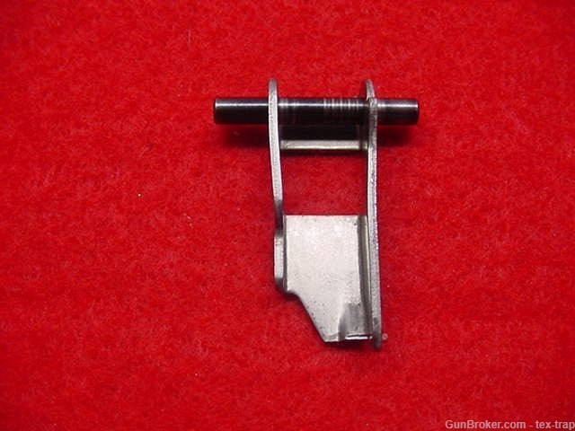 Remington- Nylon 66- Sear and Pin - .22 - Nice !-img-0