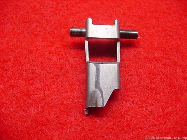 Remington- Nylon 66- Sear and Pin - .22 - Nice !-img-1