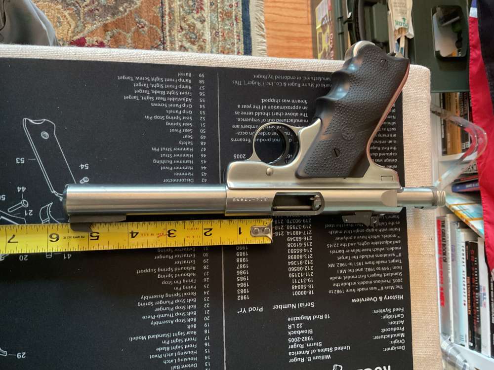 Ruger Mark II Semiautomatic Target (.22 cal. Long Rifle) Pistol w/Holster-img-2