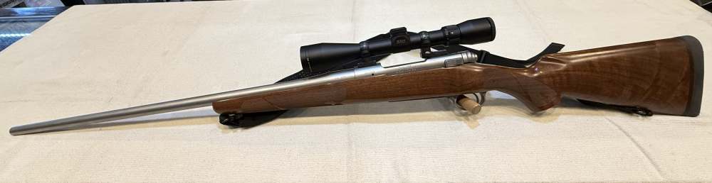 Montana Rifle Company Mod 1999 cal 300 wsm…Like new cond!-img-9