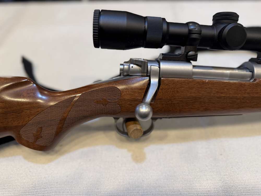 Montana Rifle Company Mod 1999 cal 300 wsm…Like new cond!-img-2
