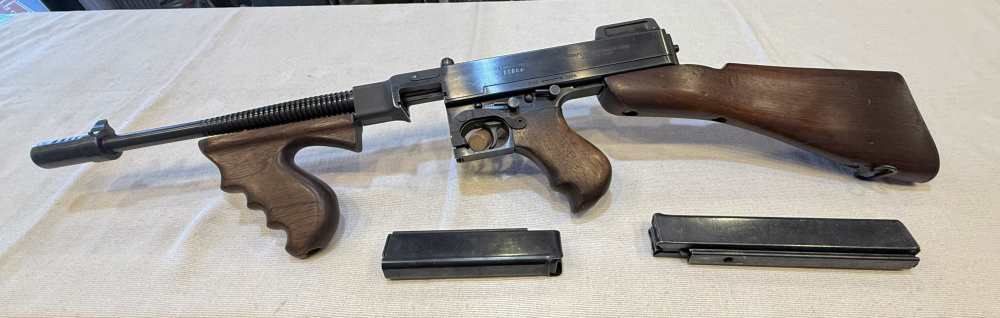 Auto Ordnance/WH  1928 45ACP transferable Class 3/NFA ..Very Good Condition-img-3