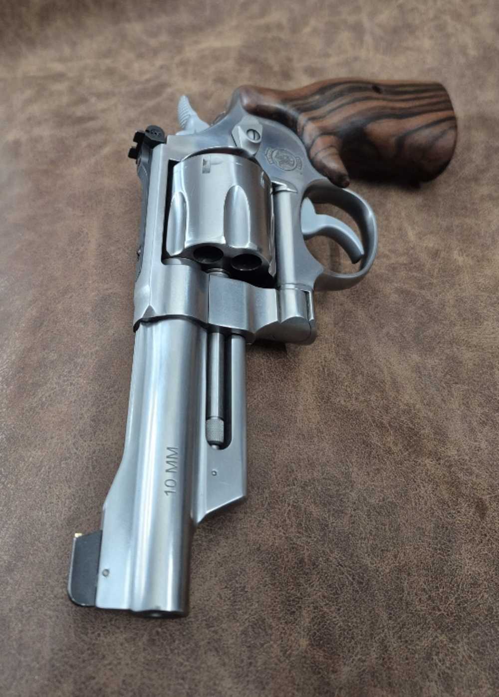 NIB SMITH & WESSON 610 MOUNTAIN GUN 10MM 4" CASE-img-8