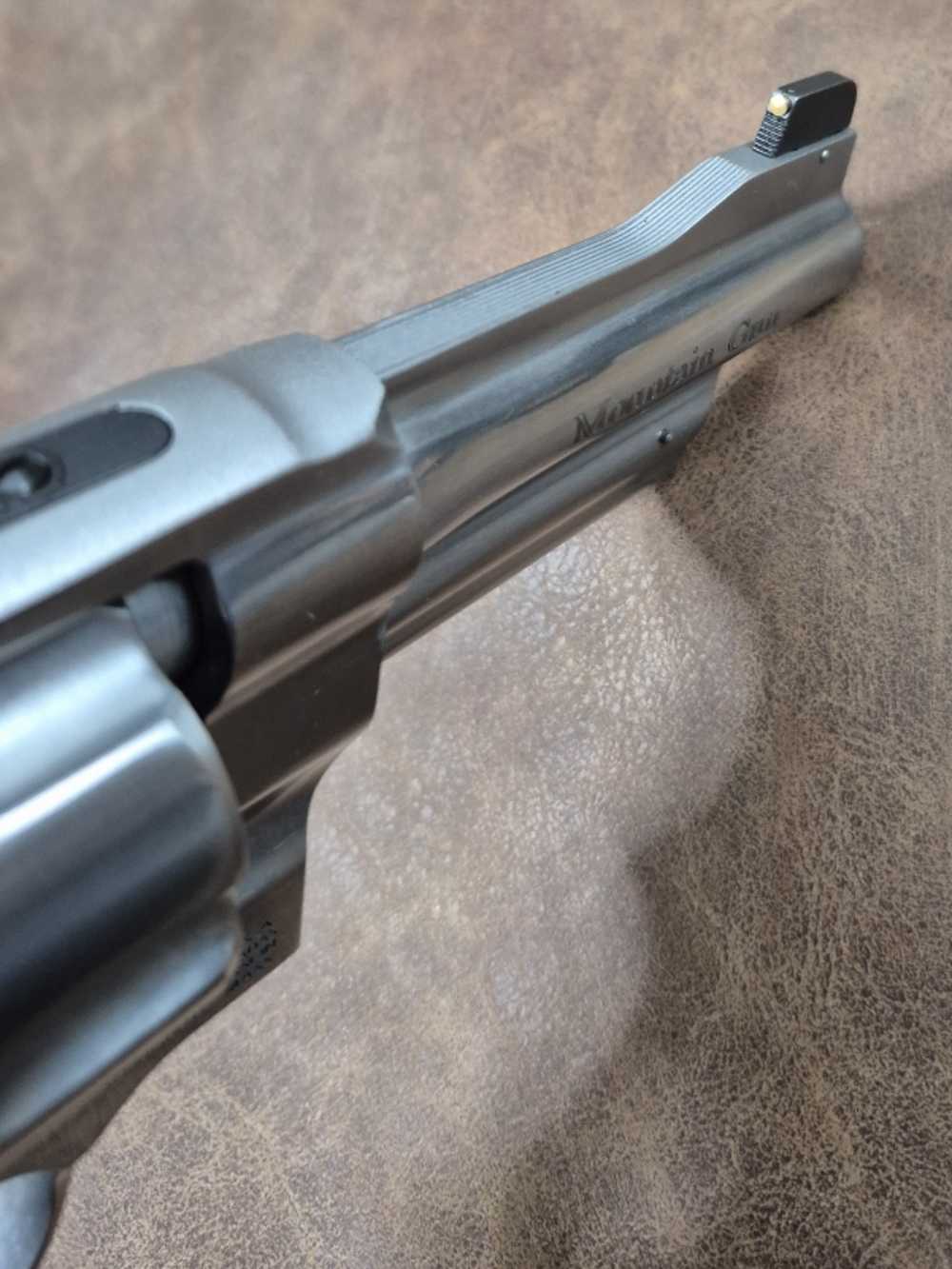 NIB SMITH & WESSON 610 MOUNTAIN GUN 10MM 4" CASE-img-4