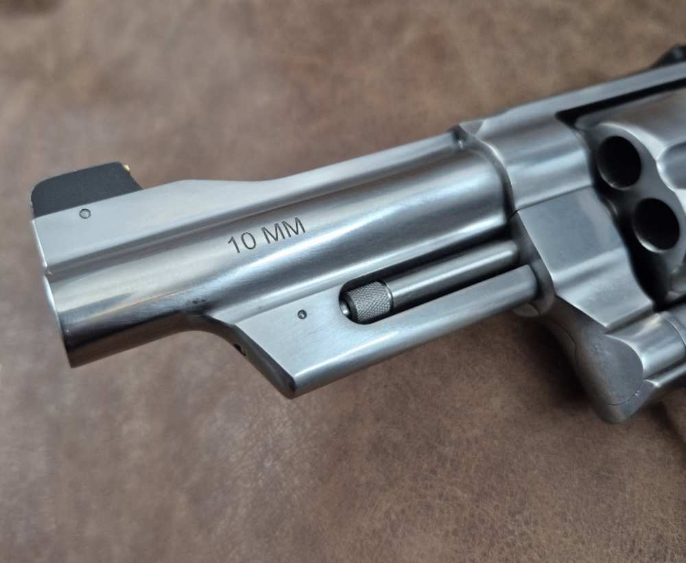 NIB SMITH & WESSON 610 MOUNTAIN GUN 10MM 4" CASE-img-9