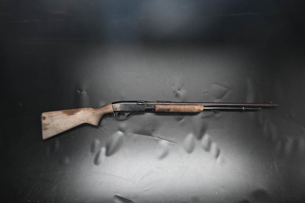 Remington Model 572 Fieldmaster .22 S/L/LR Pump-Action Rifle – 23.5" Barrel-img-0
