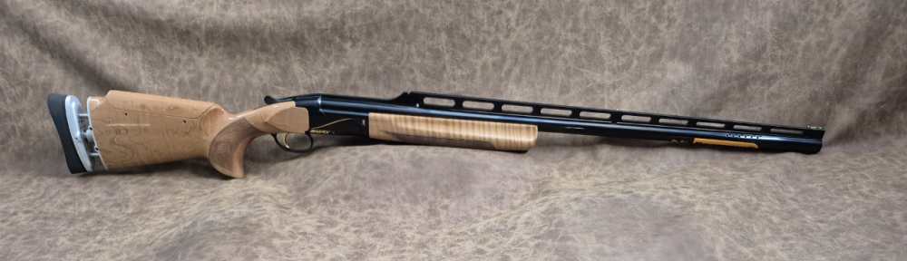 NIB BROWNING BT-99 MAX MAPLE 12GA 32" CASE-img-0