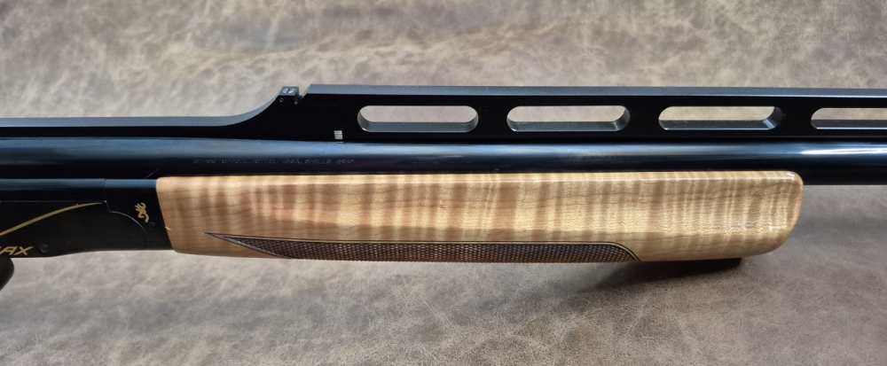 NIB BROWNING BT-99 MAX MAPLE 12GA 32" CASE-img-7