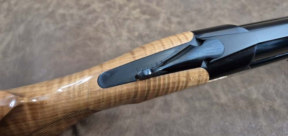 NIB BROWNING BT-99 MAX MAPLE 12GA 32" CASE-img-2