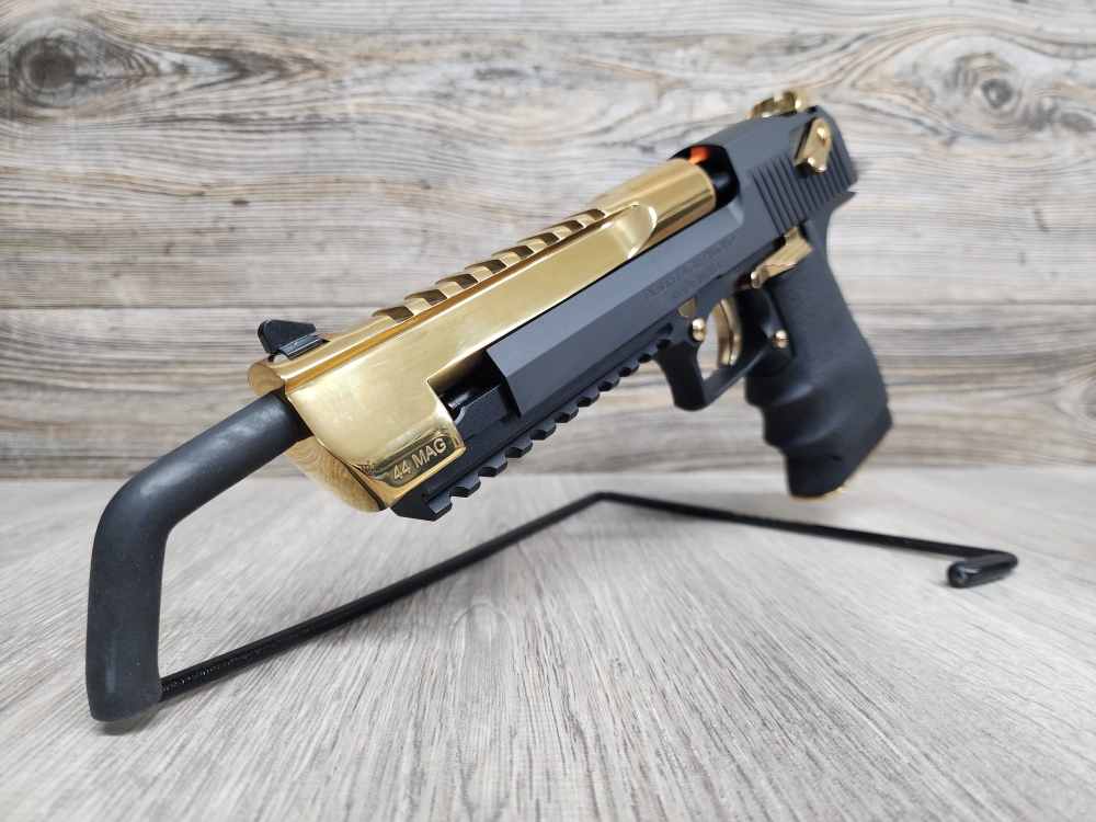 Magnum Research Desert Eagle 44 Mag-img-2