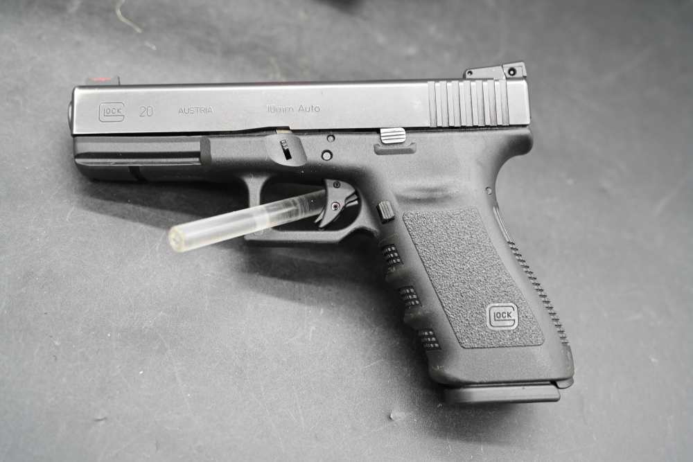 Glock 20 SF Gen 3 – 10mm Auto – KKM Precision Barrel – 2 Magazines-img-8