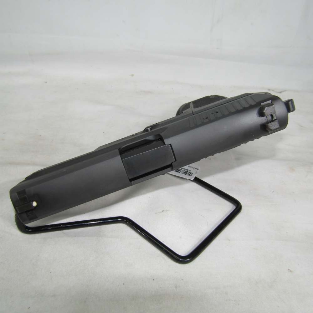 Sig Sauer SP2022-img-3
