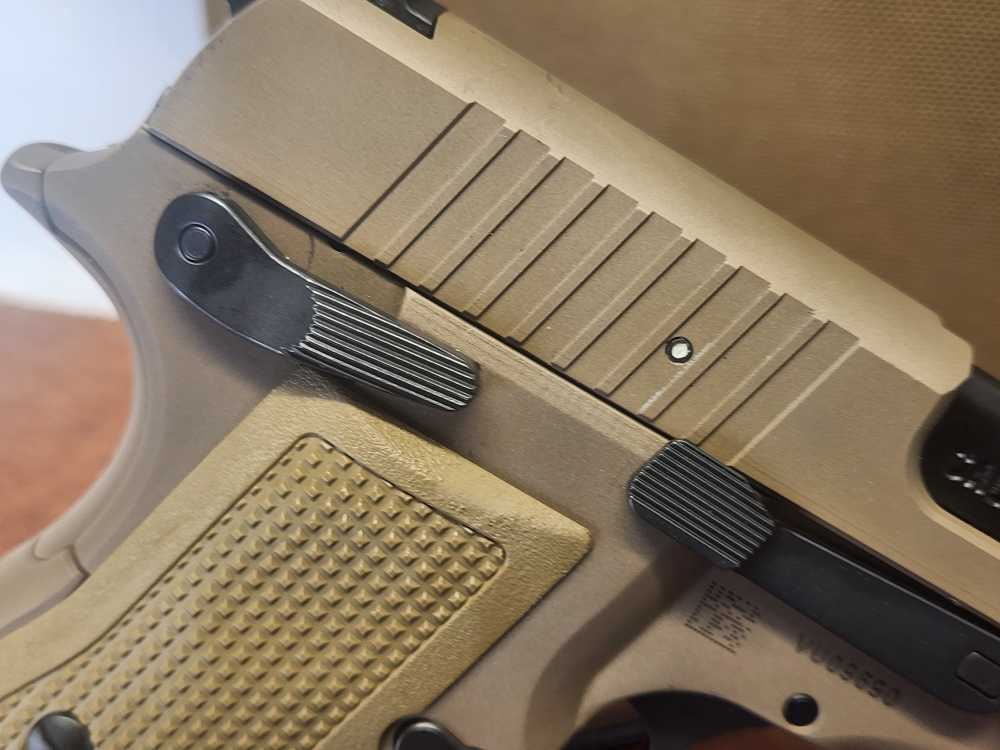 FN Hi Power 9mm 5" Barrel (2) Magazines Factory Bag-img-20