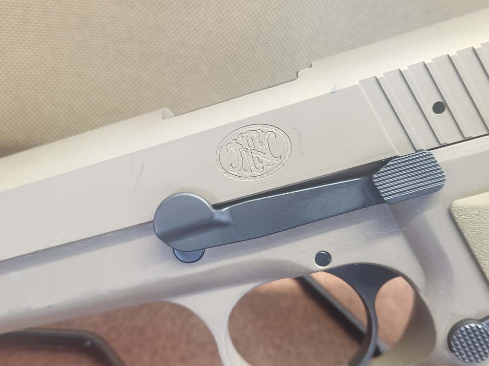FN Hi Power 9mm 5" Barrel (2) Magazines Factory Bag-img-4