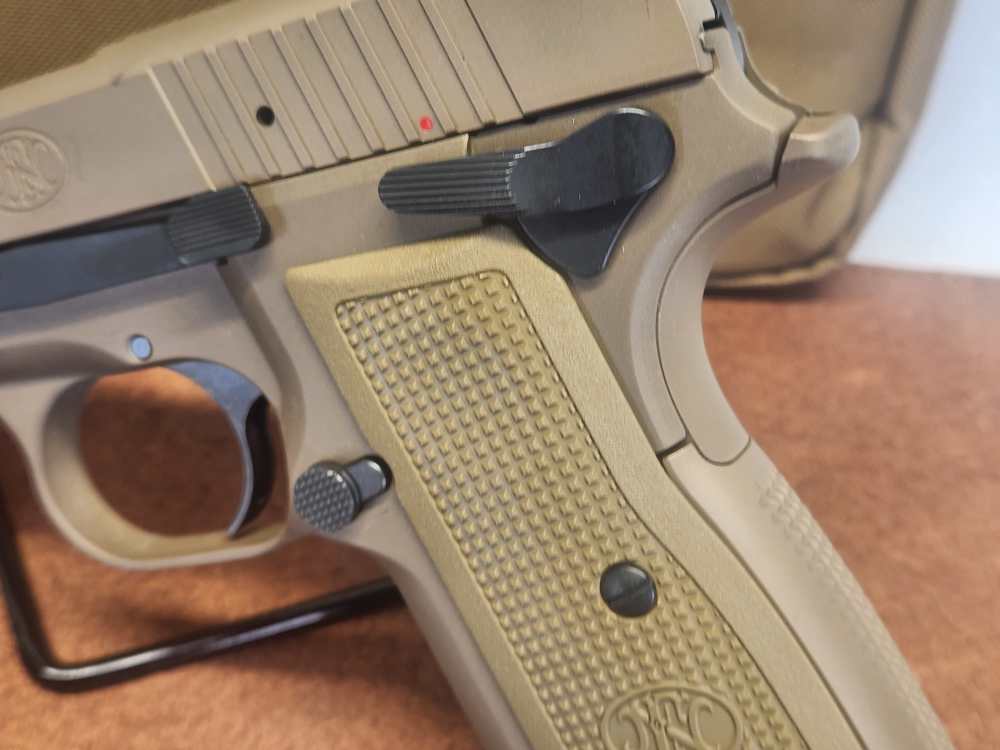 FN Hi Power 9mm 5" Barrel (2) Magazines Factory Bag-img-7
