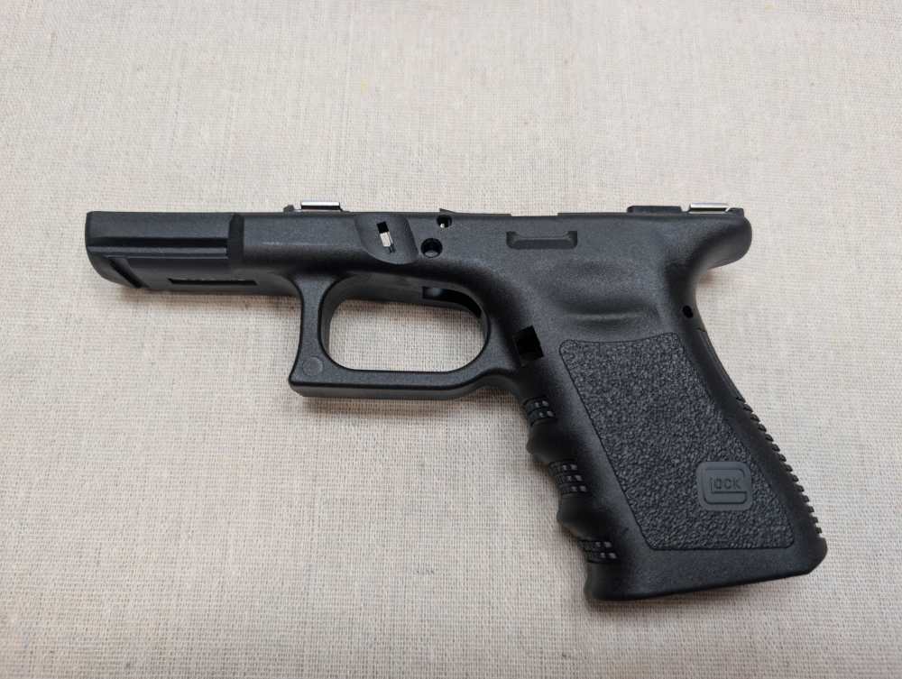Glock G23 Gen3 Stripped Frame .40 S&W Black Factory New-img-1