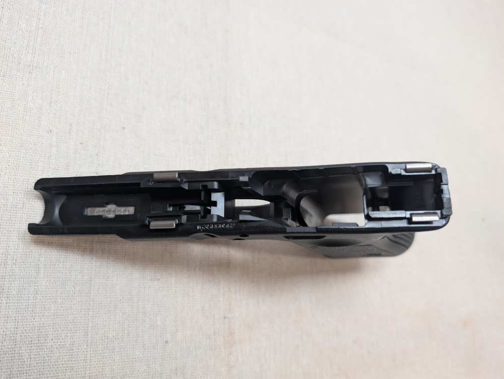 Glock G23 Gen3 Stripped Frame .40 S&W Black Factory New-img-3