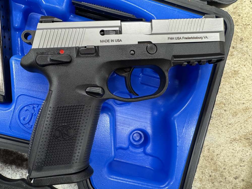 FNH FNX 9MM AMBI SEMI AUTO PISTOL W/ 3-17RD MAGAZINES IN CASE A+ EXCELLENT -img-10