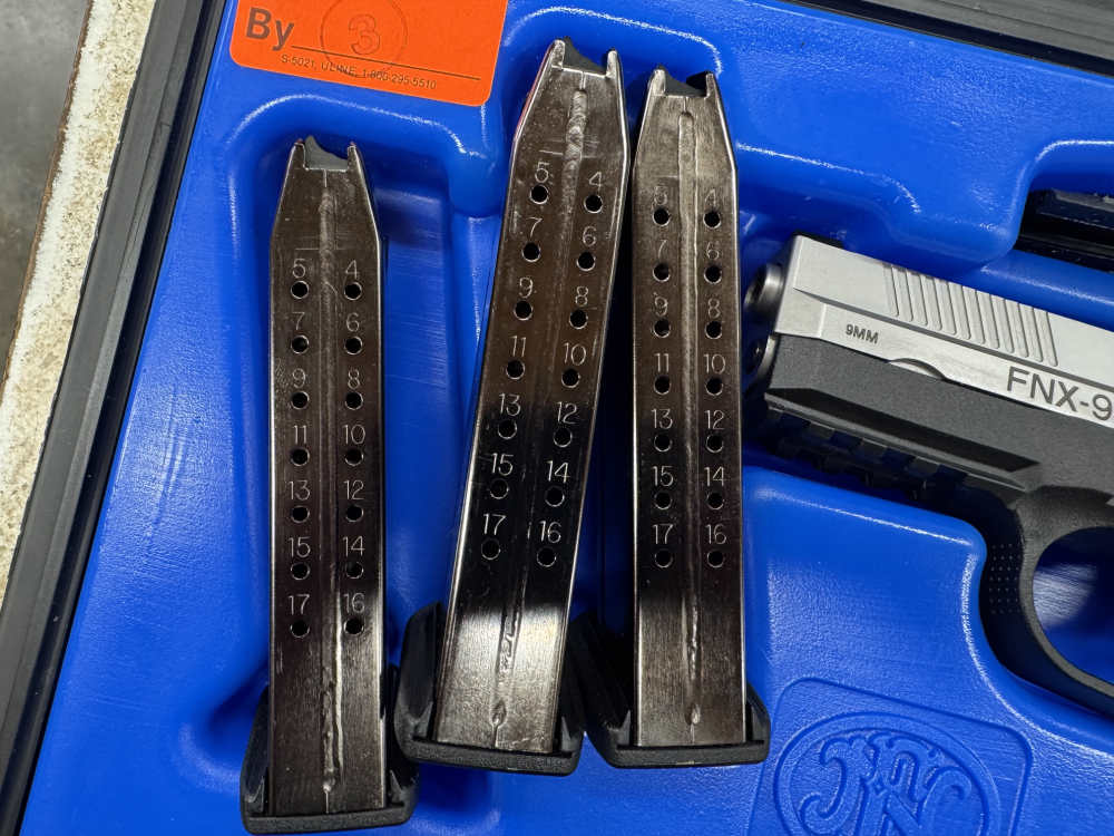 FNH FNX 9MM AMBI SEMI AUTO PISTOL W/ 3-17RD MAGAZINES IN CASE A+ EXCELLENT -img-7