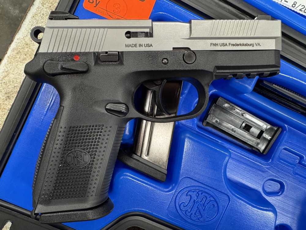 FNH FNX 9MM AMBI SEMI AUTO PISTOL W/ 3-17RD MAGAZINES IN CASE A+ EXCELLENT -img-2