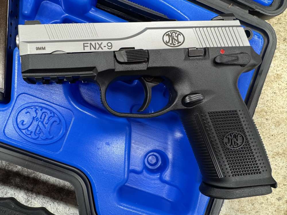 FNH FNX 9MM AMBI SEMI AUTO PISTOL W/ 3-17RD MAGAZINES IN CASE A+ EXCELLENT -img-8