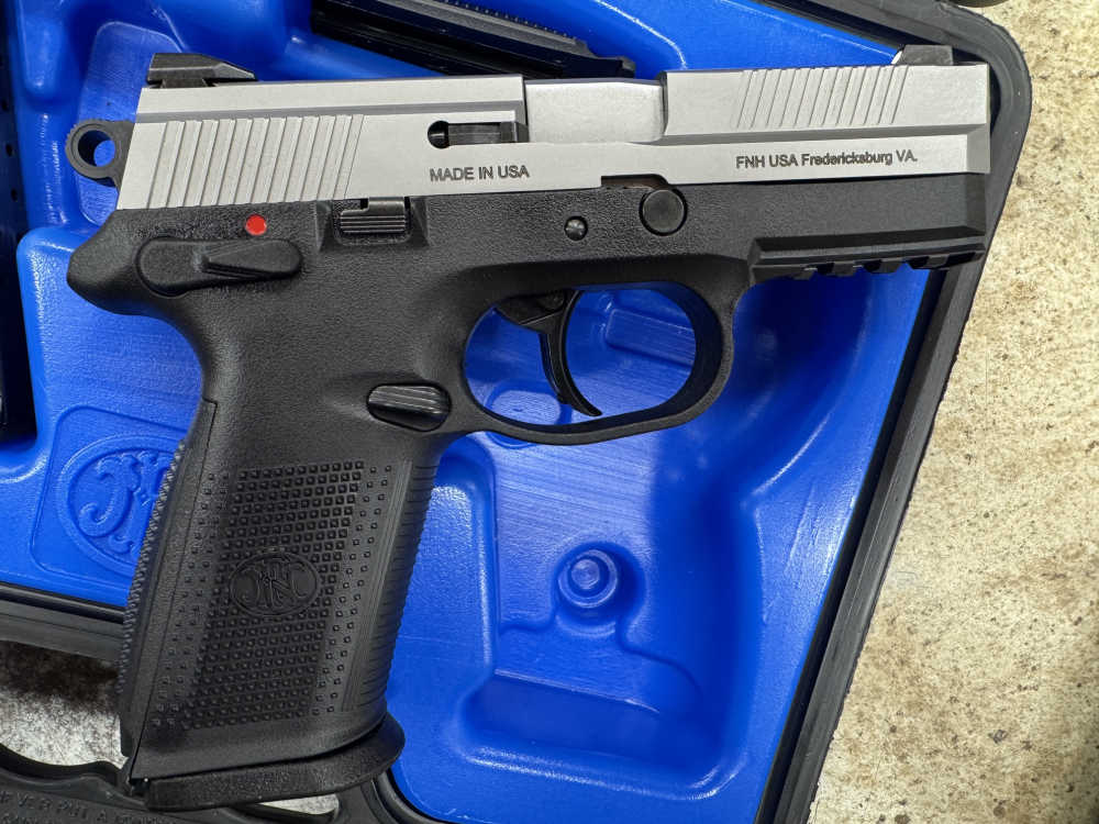 FNH FNX 9MM AMBI SEMI AUTO PISTOL W/ 3-17RD MAGAZINES IN CASE A+ EXCELLENT -img-11