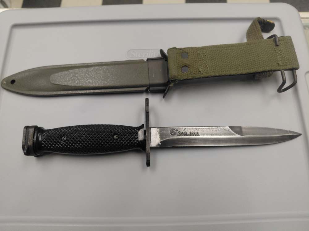 M7 Colt Bayonet with USM8A1 Scabbard-img-3