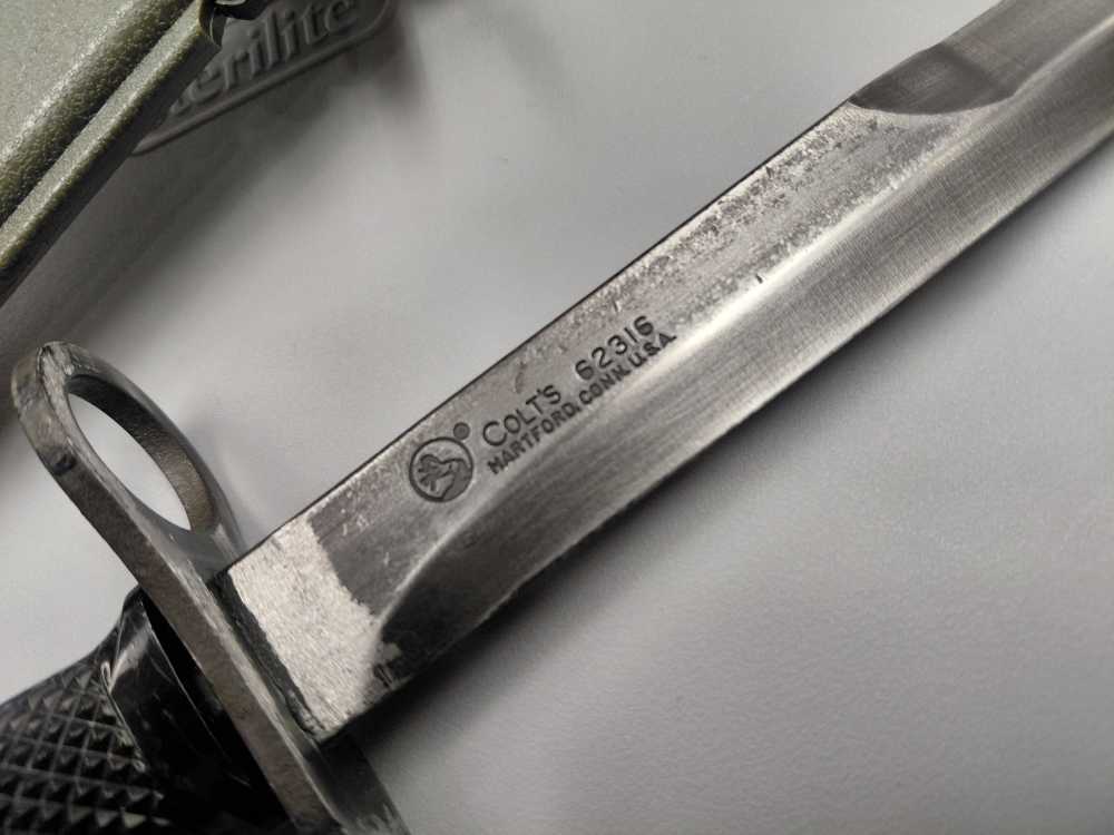 M7 Colt Bayonet with USM8A1 Scabbard-img-2