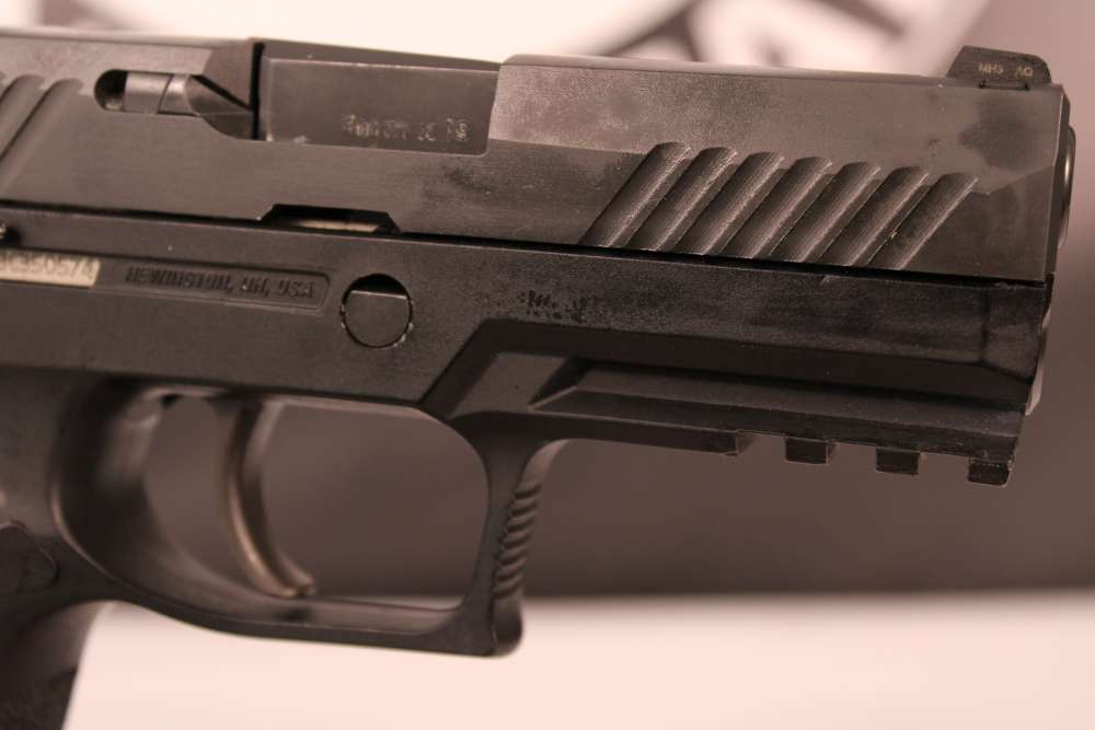 Sig P320-img-6