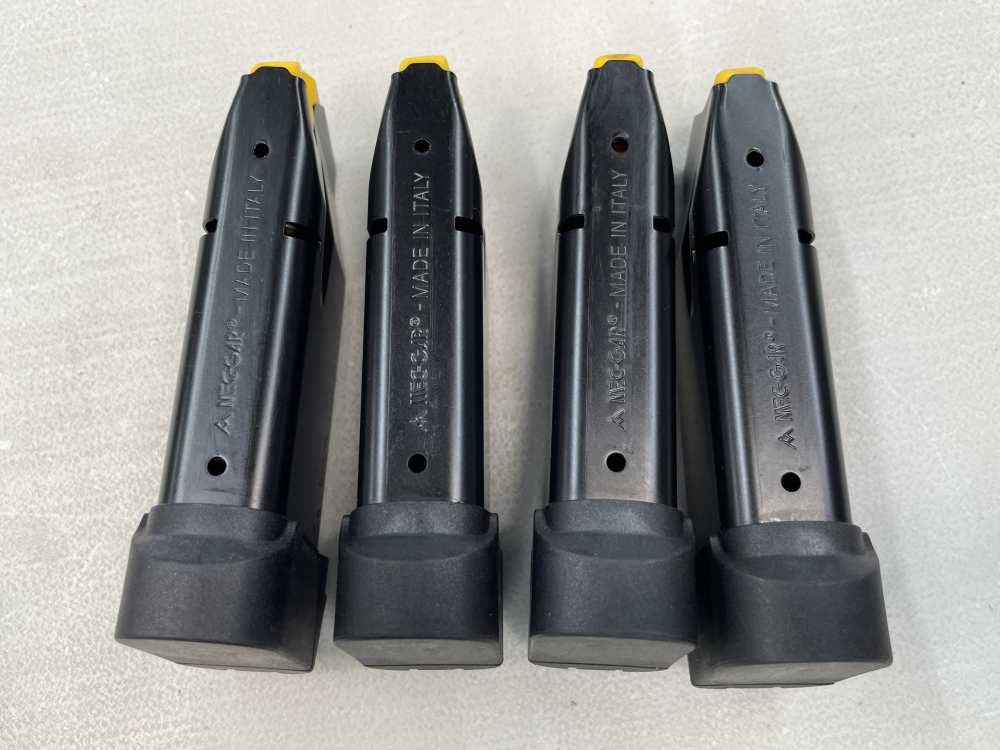 4 x Factory Taurus GX4 13 round 9mm magazines OEM micro compact extension-img-1