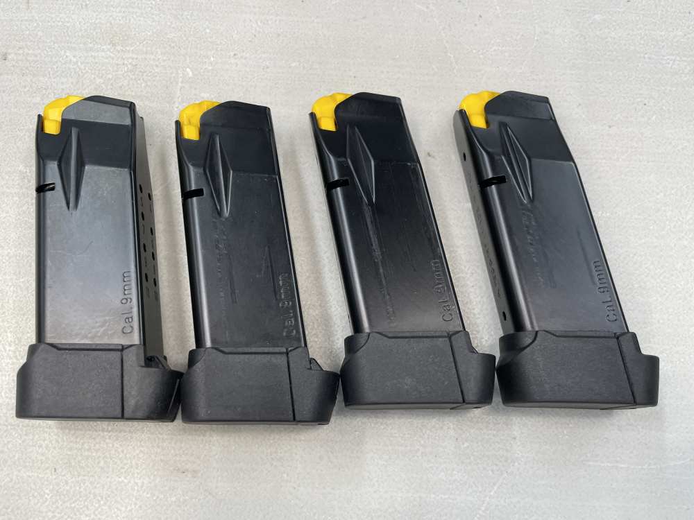 4 x Factory Taurus GX4 13 round 9mm magazines OEM micro compact extension-img-2