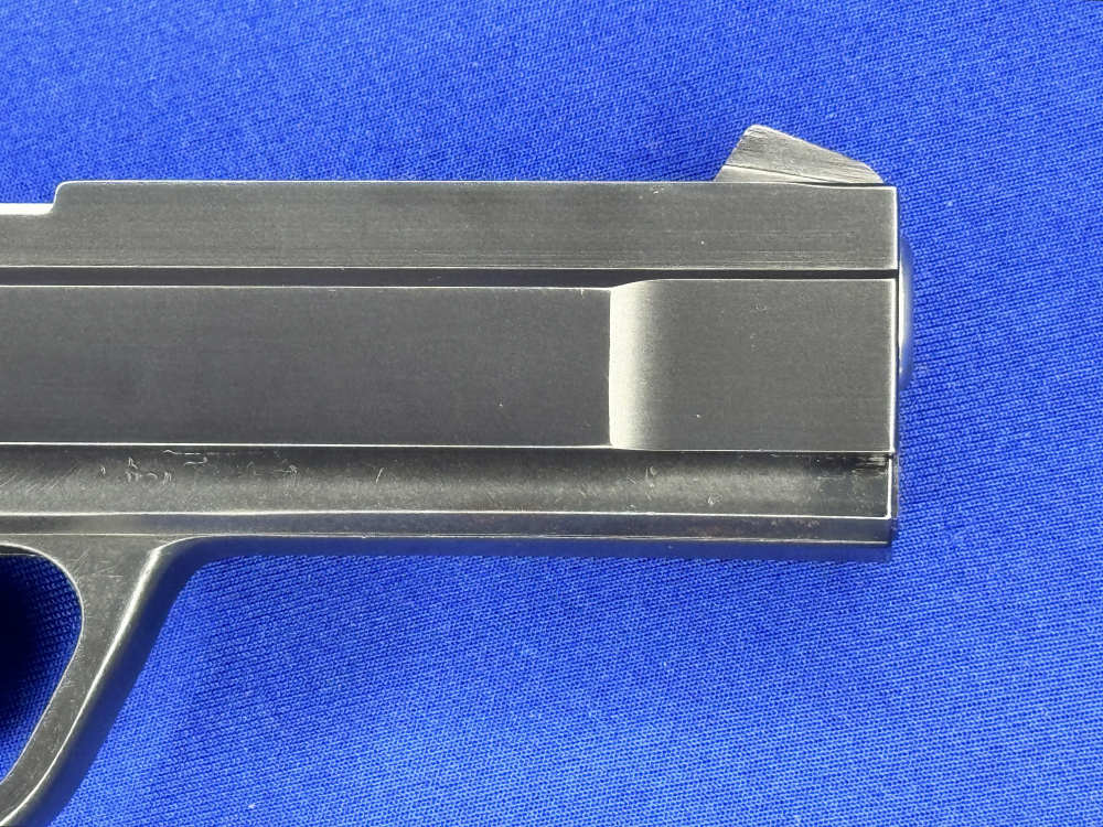 Rare 1979 Benelli B77 7.65mm Browning (.32 ACP) Italian Semi-Auto Pistol-img-12