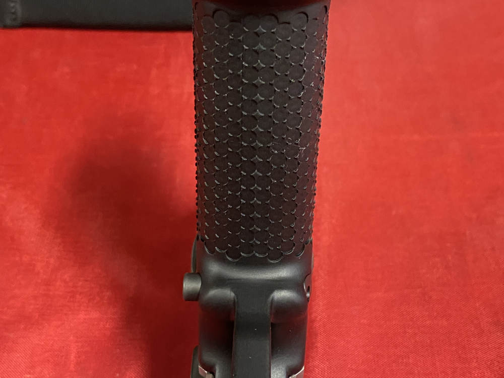 Nighthawk Custom BDS Commander 9mm IOS Aggressive Grip New In Box-img-11