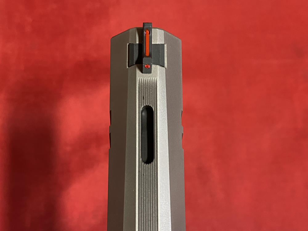 Nighthawk Custom BDS Commander 9mm IOS Aggressive Grip New In Box-img-17