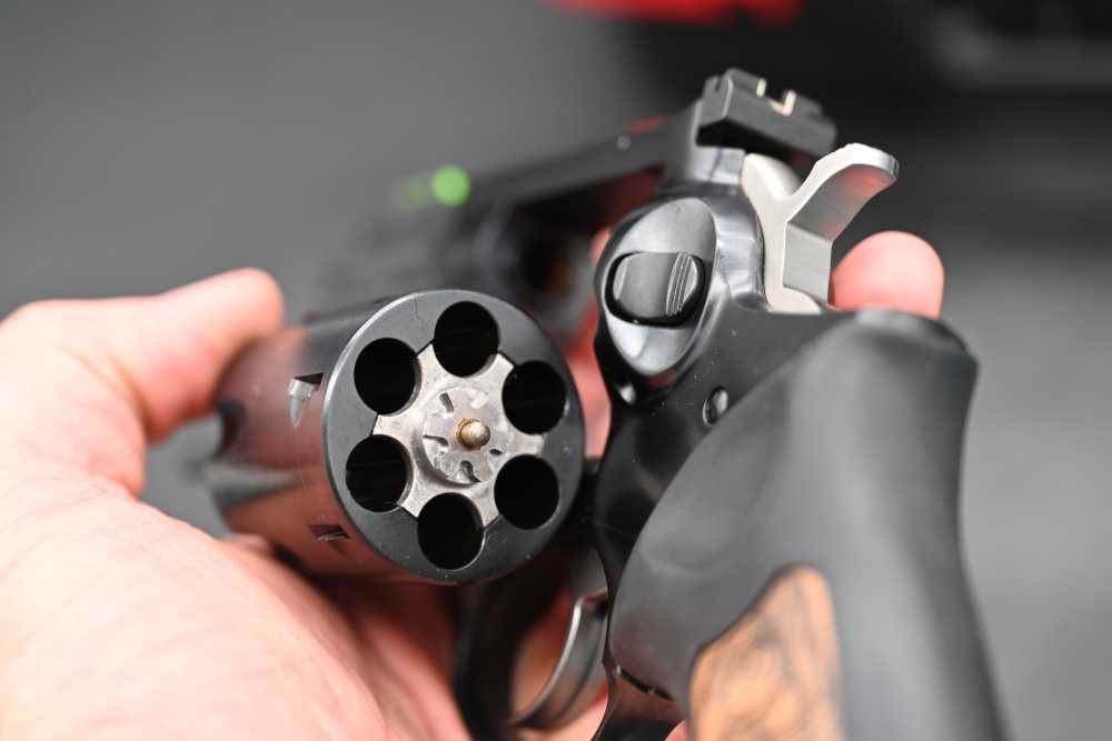 RUGER GP100 TALO .357 MAG 2.5" BLUED 6-SHOT REVOLVER W/ CASE-img-13