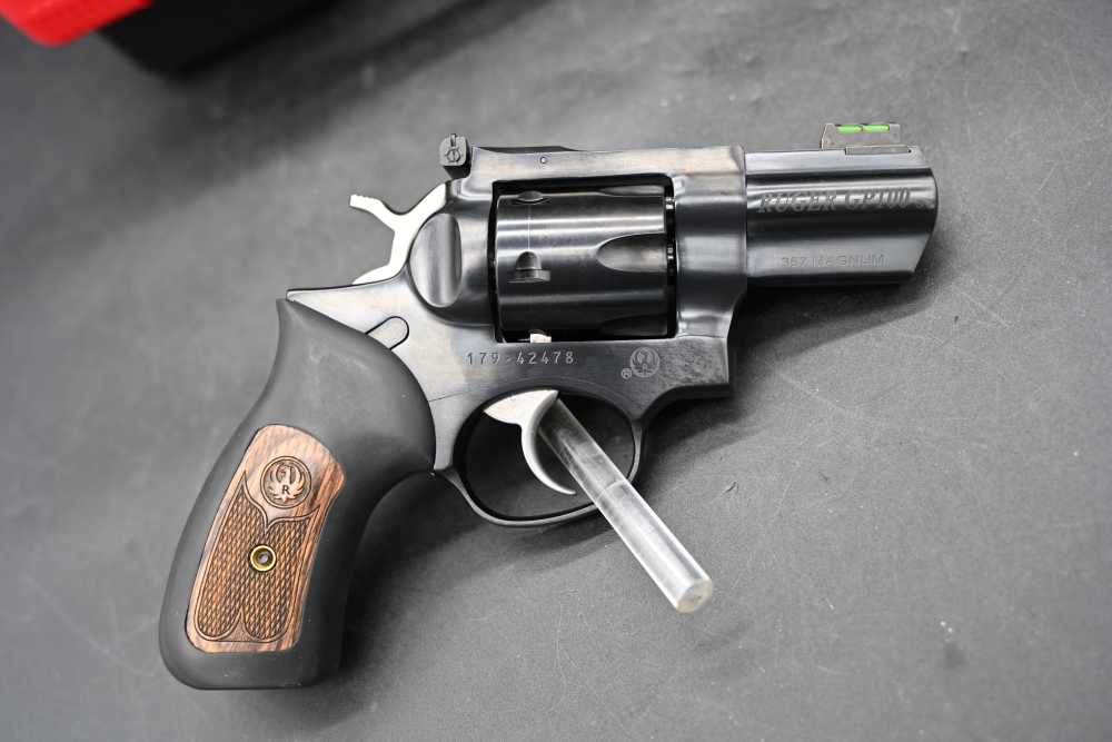 RUGER GP100 TALO .357 MAG 2.5" BLUED 6-SHOT REVOLVER W/ CASE-img-7