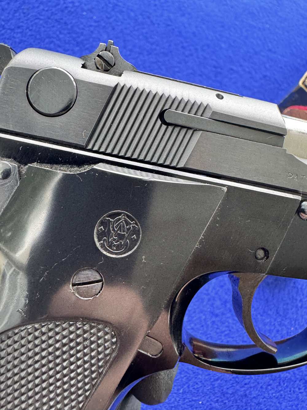 In Box Smith Wesson model 59 2nd Gen 9mm Pistol-img-12
