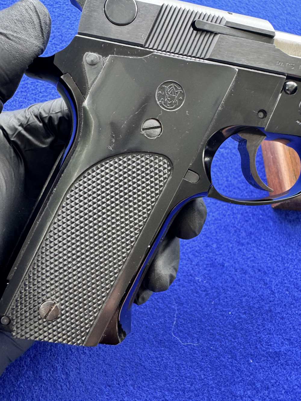 In Box Smith Wesson model 59 2nd Gen 9mm Pistol-img-11