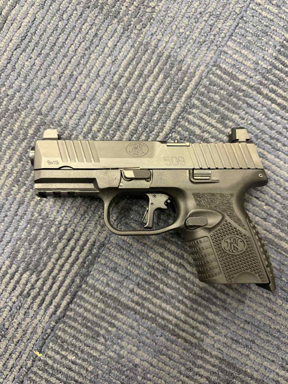 Fn 509 compact 9mm -img-1
